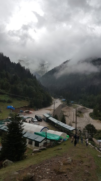 Photos of Galer D&uuml;z&uuml;