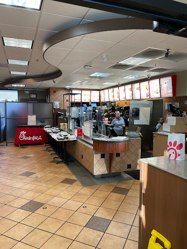 Fast Food Restaurant «Chick-fil-A», reviews and photos, 211 Eagleview Blvd, Exton, PA 19341, USA