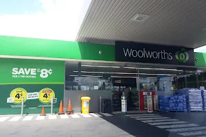 Woolworths Petrol image