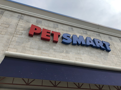 Pet Supply Store «PetSmart», reviews and photos, 2101 NJ-35, Holmdel, NJ 07733, USA
