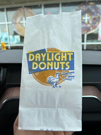 Donut Shop «Daylight Donuts», reviews and photos, 4200 Aero Dr, Mason, OH 45040, USA