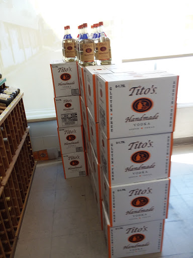 Liquor Store «Old Ice House Liquors», reviews and photos, 37235 Rehoboth Ave, Rehoboth Beach, DE 19971, USA