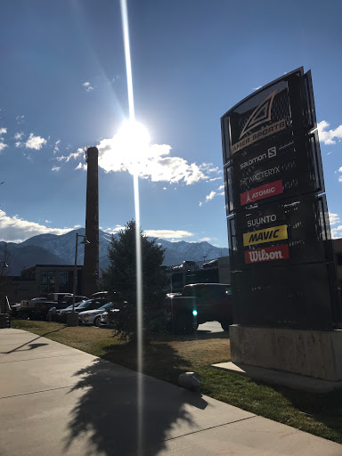 Outdoor Sports Store «Amer Sports Factory Outlet», reviews and photos, 2030 Lincoln Ave, Ogden, UT 84401, USA