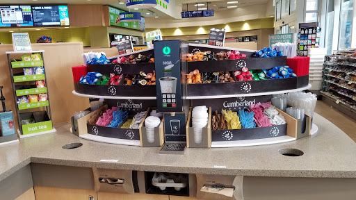 Gas Station «Cumberland Farms», reviews and photos, 318 County St, Taunton, MA 02780, USA