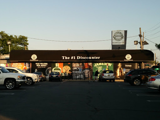 Liquor Store «Bayway World of Liquors», reviews and photos, 639 Bayway, Elizabeth, NJ 07202, USA