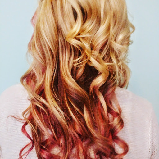 Spa «Avanti Salon & Spa», reviews and photos, 1055 Nimco Dr, Crystal Lake, IL 60014, USA