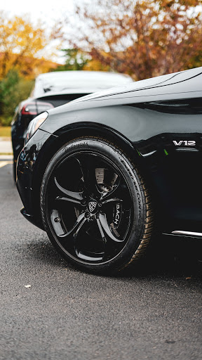 Auto Body Shop «Ultimate Paint Shop», reviews and photos, 28865 Nagel Ct, Lake Bluff, IL 60044, USA