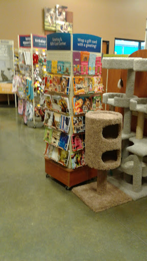 Pet Supply Store «PetSmart», reviews and photos, 290 Town Center Pkwy, Slidell, LA 70458, USA