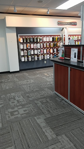 Cell Phone Store «Verizon Authorized Retailer - A Wireless», reviews and photos, 4281 Mayfield Rd, South Euclid, OH 44121, USA