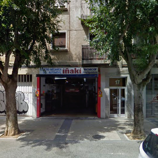 Taller Iñaki Motors en Pamplona, Navarra