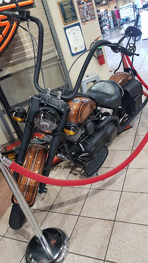 Harley-Davidson Dealer «California Harley-Davidson», reviews and photos, 1517 Pacific Coast Hwy, Harbor City, CA 90710, USA