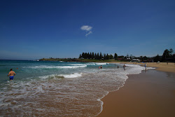 Photo de Bombo Beach et le règlement