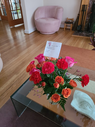 Florist «Caruso Florist», reviews and photos, 1717 M St NW, Washington, DC 20036, USA