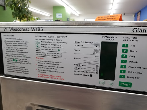 Laundromat «37th Street Coin Laundry», reviews and photos, 1856 37th St, Florence, OR 97439, USA