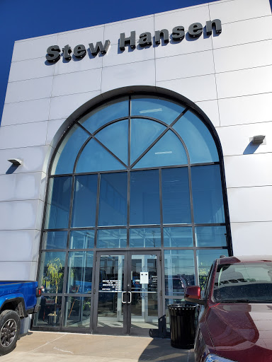 Car Dealer «Stew Hansen Dodge Ram Chrysler Jeep», reviews and photos, 12103 Hickman Rd, Des Moines, IA 50323, USA