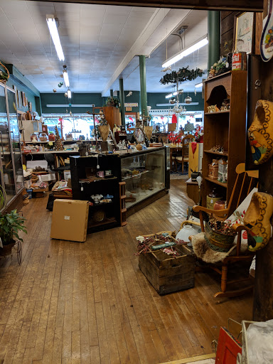 Colfax Arts & Antique Mall LLC