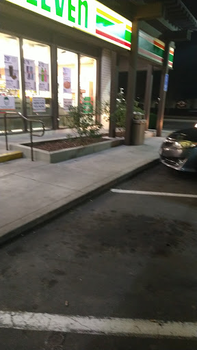 Convenience Store «7-Eleven», reviews and photos, 17 Golf Club Rd, Pleasant Hill, CA 94523, USA