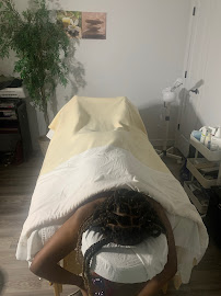 Golden Hands Beauty Spa llc - Photo 2 - Car repair in Cincinnati, OH, Cincinnati