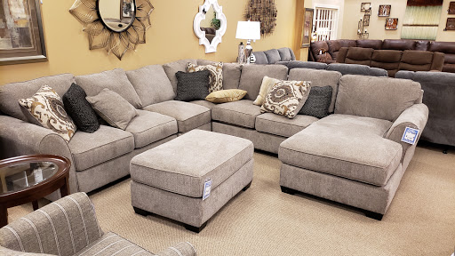 Home Goods Store «Godby Home Furnishings», reviews and photos, 14550 Mundy Dr, Noblesville, IN 46060, USA