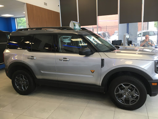 Ford Dealer «Ford Lincoln of Queens Boulevard», reviews and photos, 139-48 Queens Blvd, Jamaica, NY 11435, USA