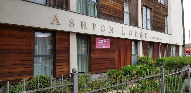 Comments and reviews of Ashton Lodge Care Home