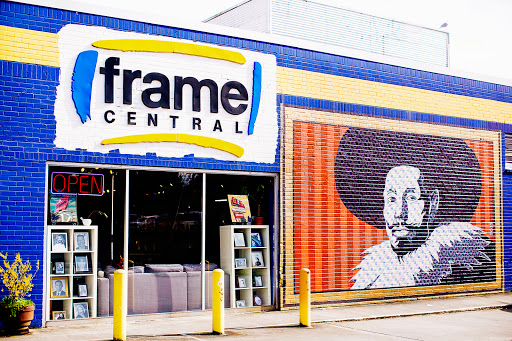 Shops where to frame pictures in Seattle