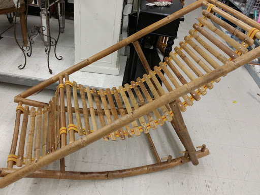 Home Goods Store «Tuesday Morning», reviews and photos, 2550 Fair Oaks Blvd, Sacramento, CA 95825, USA