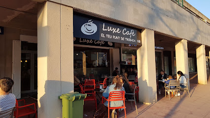 Luxe Cafè - Avinguda Catalunya, 26, local 5, 17230 Palamós, Girona, Spain