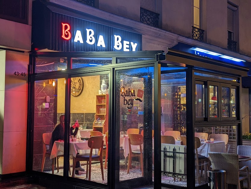 Baba Bey à Paris (Paris 75)