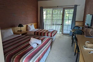 All Rivers Accommodation image