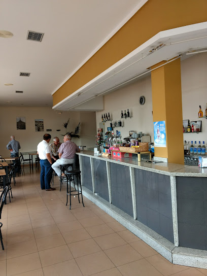 Bar Santa Fe - C. la Era, 24195 Valdelafuente, León, Spain