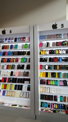 Phone Repair Service «The Fix - Mobile Phone & Computer Repair», reviews and photos, 17057 N Outer 40 Rd, Chesterfield, MO 63005, USA
