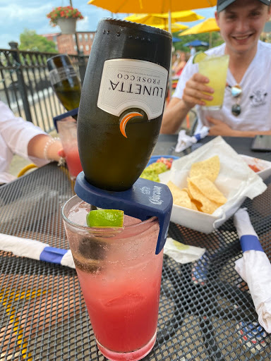 Mexican Restaurant «Margaritas Mexican Restaurant», reviews and photos, 211 Moody St, Waltham, MA 02453, USA