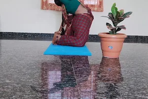 Vivekananda Yoga image