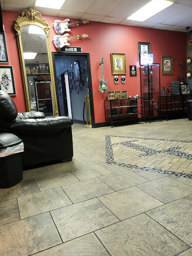 Tattoo Shop «Infamous Ink», reviews and photos, 933 Lake Air Dr, Waco, TX 76710, USA