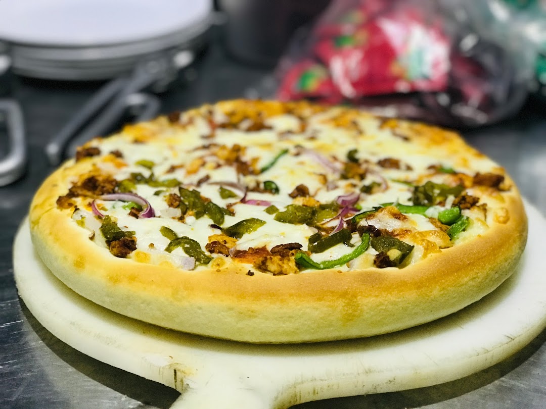 RH pizza Nazimabad Branch