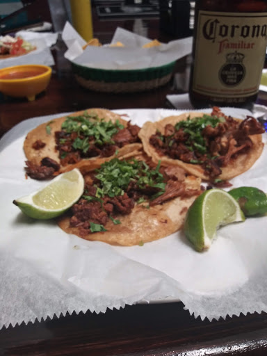 Grocery Store «La Misma Luna Supermarket», reviews and photos, 2901-2977 London Rd, Eau Claire, WI 54701, USA