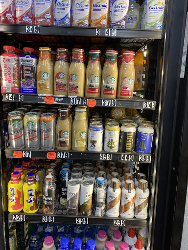 Grocery Store «P B Farms Market», reviews and photos, 4435 Cass St, San Diego, CA 92109, USA