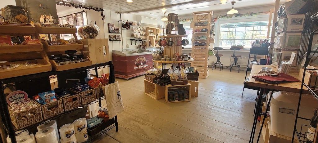 Eaton Village Store 03832