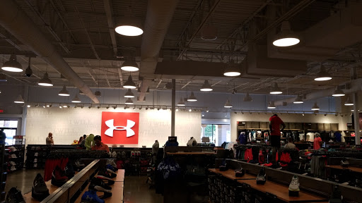 Clothing Store «Under Armour Factory House», reviews and photos, 3939 S Interstate Hwy 35 #650, San Marcos, TX 78666, USA