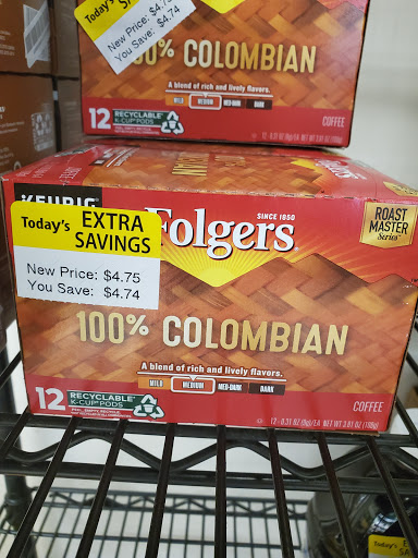 Supermarket «Giant Eagle Supermarket», reviews and photos, 1165 McKinney Ln, Pittsburgh, PA 15220, USA