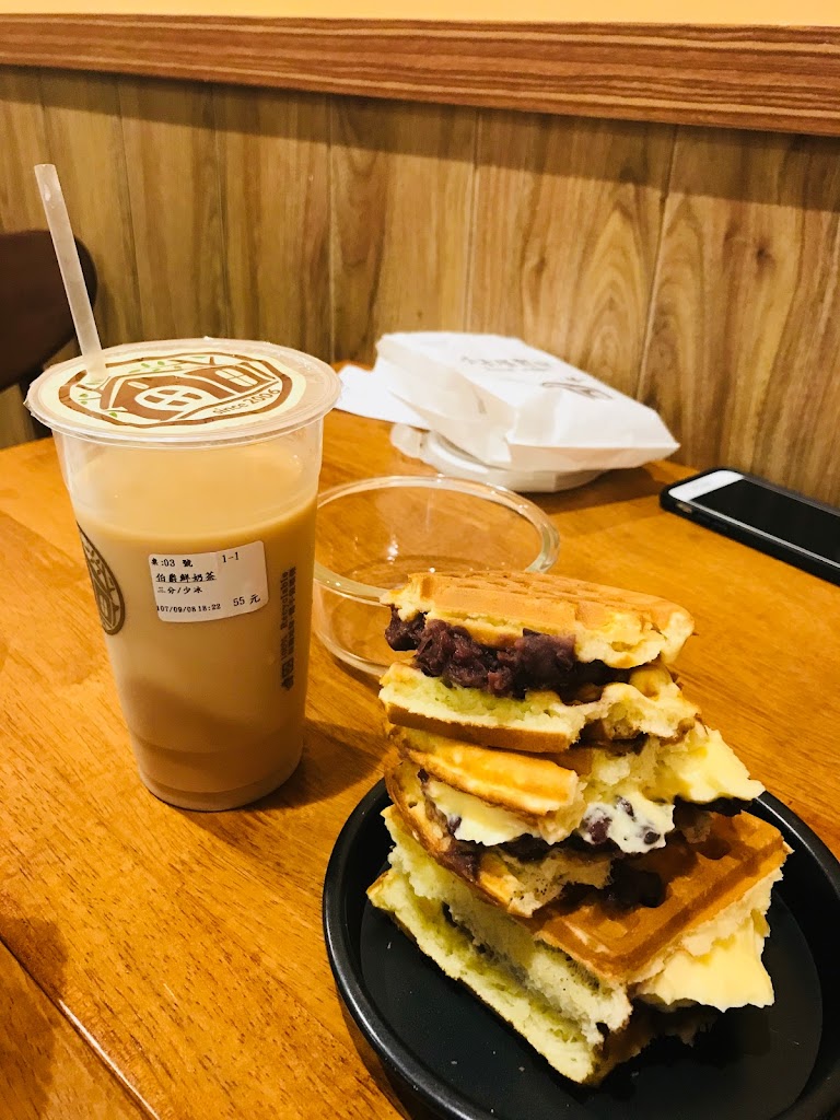 小木屋鬆餅 台中東海店 的照片
