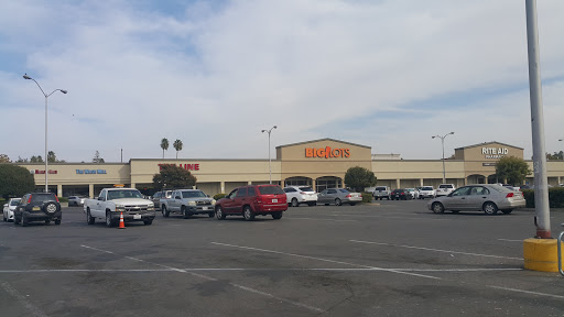 Grocery Store «Safeway», reviews and photos, 1298 W Capitol Ave, West Sacramento, CA 95691, USA