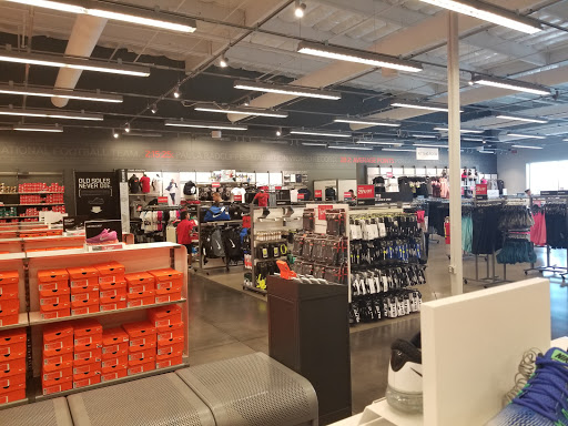 Sporting Goods Store «Nike Factory Store», reviews and photos, 9851 South Eastern Avenue, Las Vegas, NV 89183, USA