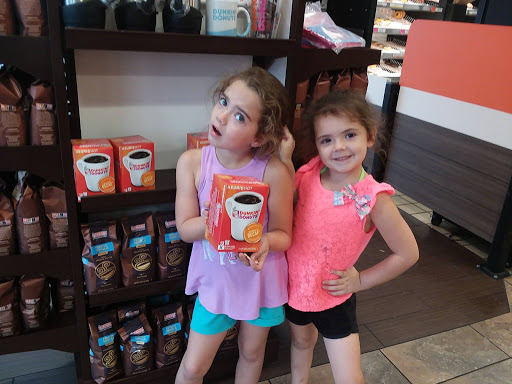 Dessert Restaurant «Dunkin Donuts Baskin Robbins», reviews and photos, 2888 W US Hwy 90 #101, Lake City, FL 32055, USA