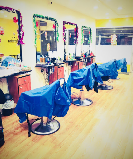 Barber Shop «Hollywood Unisex Barber Shop», reviews and photos, 12503 Liberty Ave, South Richmond Hill, NY 11419, USA