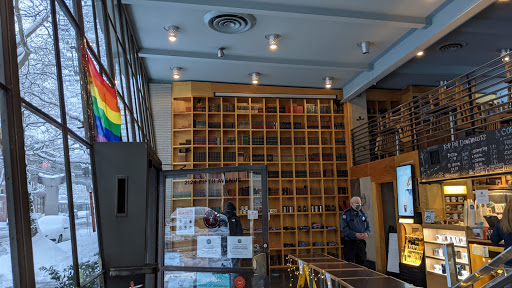 Donut Shop «Top Pot Doughnuts», reviews and photos, 2124 5th Ave, Seattle, WA 98121, USA