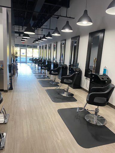 Trendsetters Salon and Spa image 2