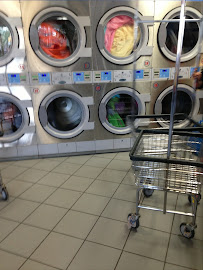 Clean City Laundry - Photo 4 - Car repair in Brooklyn, NY, New York