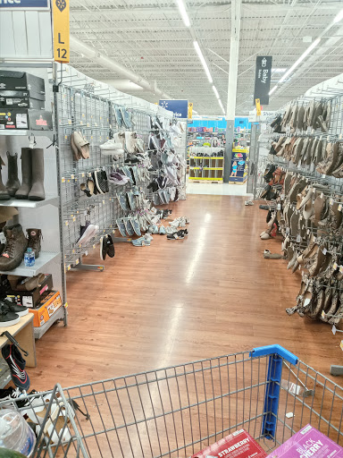 Department Store «Walmart Supercenter», reviews and photos, 2034 Lincoln Hwy E, Lancaster, PA 17602, USA